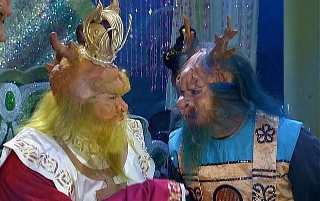 对案$《西游记》阎王见到了李世民还要行礼,为何李渊却流落地府街头?