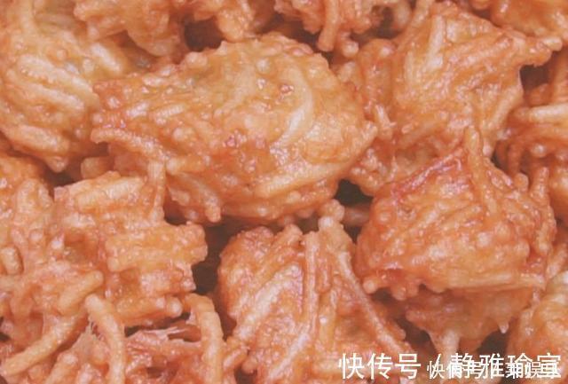 炸丸子需不需要放面粉?教你正确方法,丸子酥脆爽口,放凉也不硬
