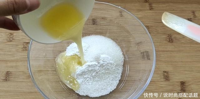  厨房|桃酥这样做，厨房小白也能轻松学会，香酥可口，越吃越香