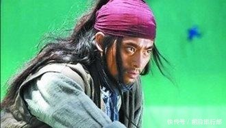  离开|水浒中谁的攻击力最高若不是他离开了梁山，其他好汉只能打酱油！