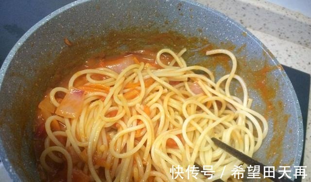 主食|美食中可不能少了主食,番茄意大利面,劲脆可口,咬嚼感十足!