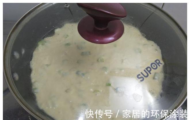 植物油|葱花发面饼的简单做法，外酥里软，全家都爱吃