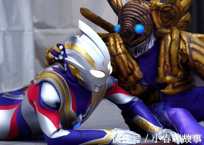 小金人|特利迦奥特曼永辉形态,实力能追上神秘四奥都是Boss逼的!