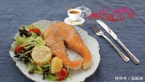 一个人午餐,我从不点外卖,晒晒我的5分钟午餐,方便简单营养好