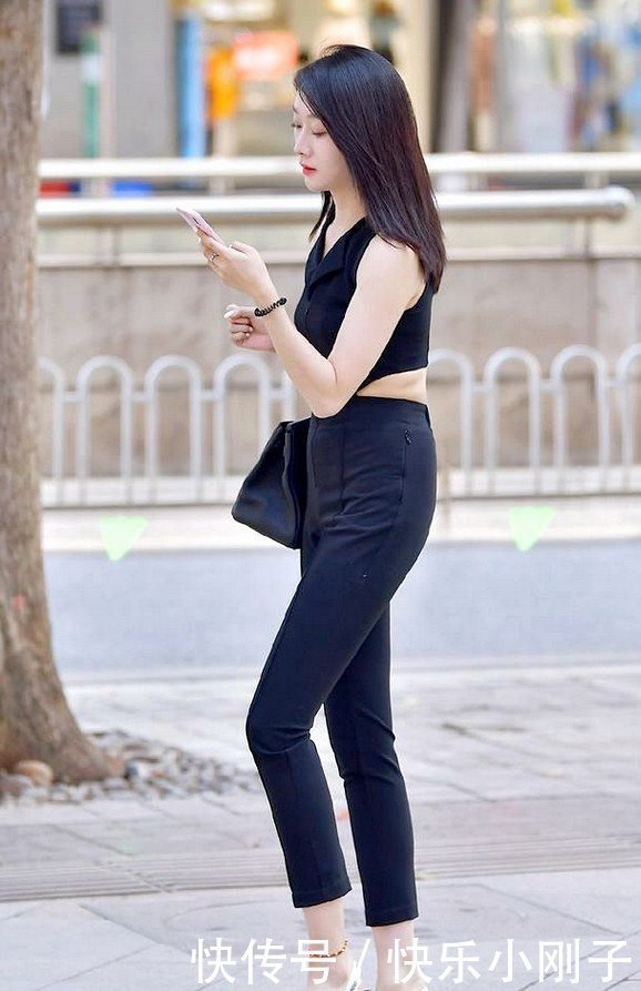 嫣润|淡雅精致妆容的小姐姐,给人一种妩媚而嫣润的感觉!