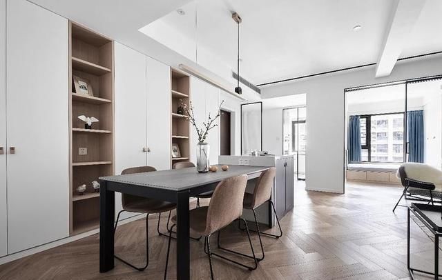 主卧室|夫妻两装修第二套房,尽量从简摒弃繁杂,全屋清爽大方看着就舒服