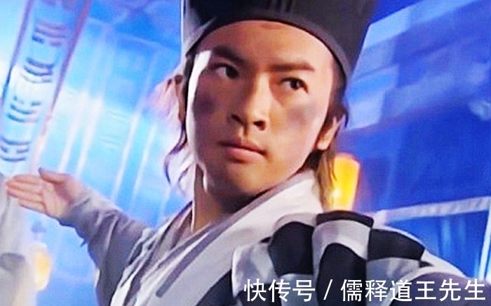 张翠山$段誉唯一的师傅,有一本领天下无双,扫地僧也望尘莫及