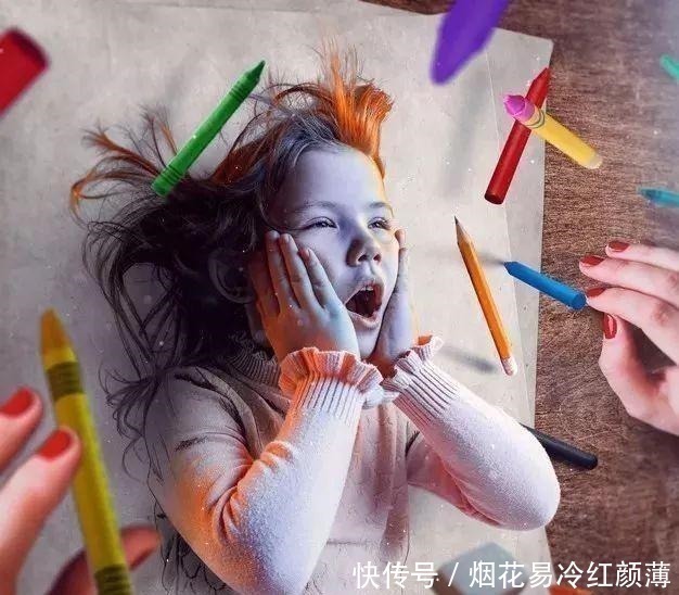 学无术!他的画作惊艳了无数人的眼球,这到底是人在画画还是画在撩人