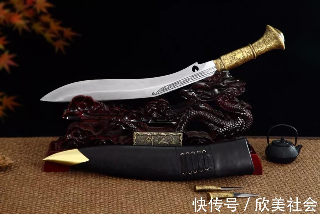 此情景&它是军刀中嗜血的代表,为何举世闻名一人用它单挑40人获全胜