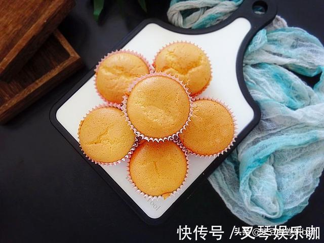 纸杯|这蛋糕方子我用了5年了，低油低糖，口感细腻热量低，好吃无压力