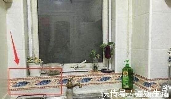 贴纸|有钱人家装修贴瓷砖从不做腰线,现在都流行这样装省一半装修费