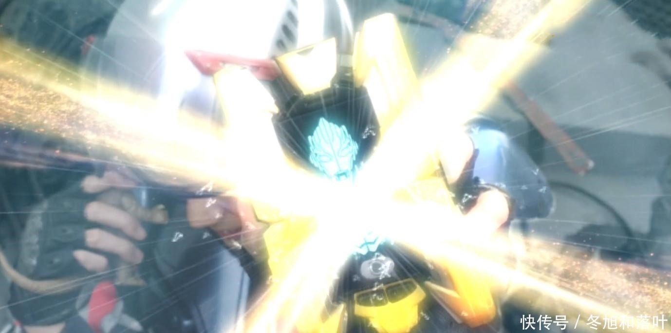 王小明|新生代奥特曼第一次变身,泰迦自信,捷德懵懂,只有他还蒙在鼓里