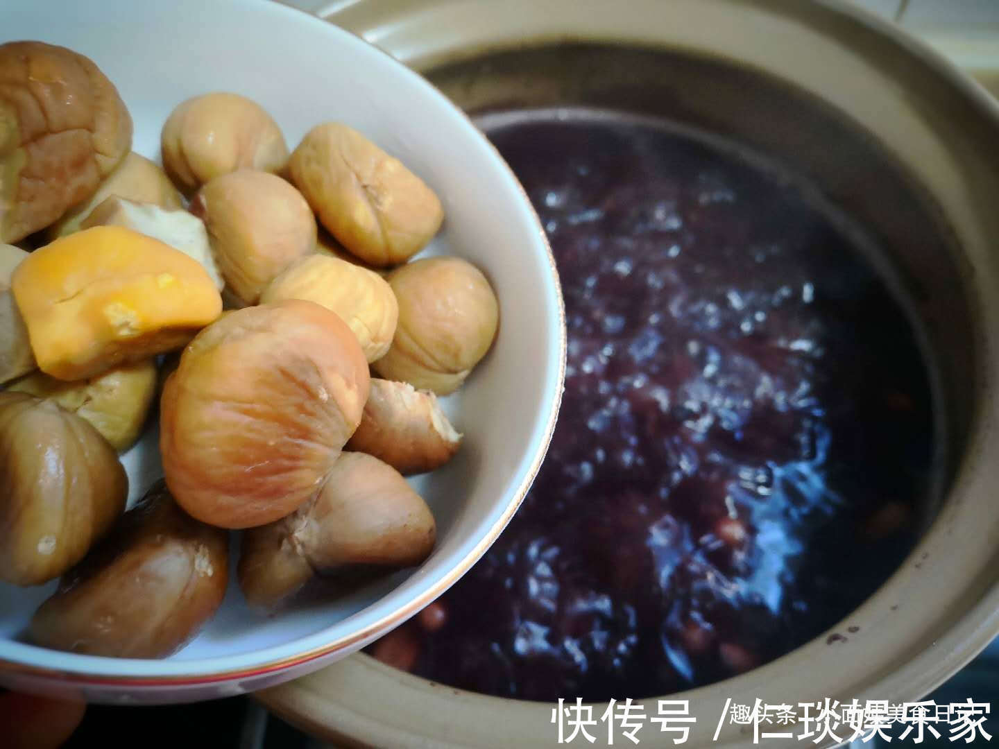 板栗黑米粥|这碗粥,女人喝了益气补血,孩子喝了强筋健骨,营养不比八宝粥差