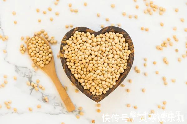 红枣|5种养生食物,专偷人的寿命!不想骨头变脆、肝肾被毁,吃前必看