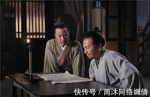 谢脁楼|李白独自登楼写下一首诗，开头第一段就惊艳了，美得令人心醉