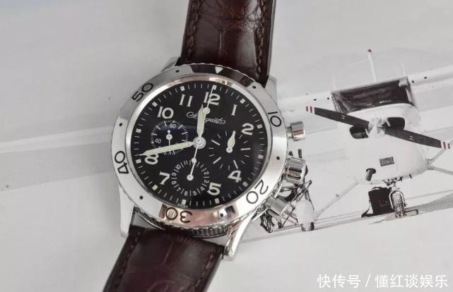 飞行表没有统一标准?那怎么区分飞行表呢?