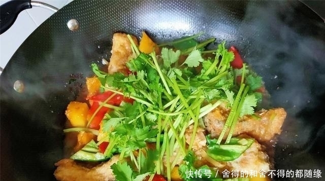 3月孩子就馋这道菜,三天两头点名做,酸甜开胃营养好吃,容易做