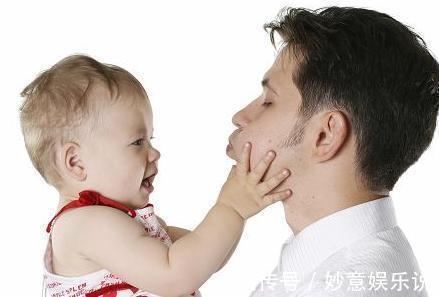 孩子|为啥宝宝爱打大人的脸?背后隐藏的“婴儿心理学”,宝妈要知道