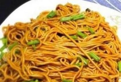 不要只知道吃水煮面条了，教你这样吃，美味又下饭，几分钟就上桌