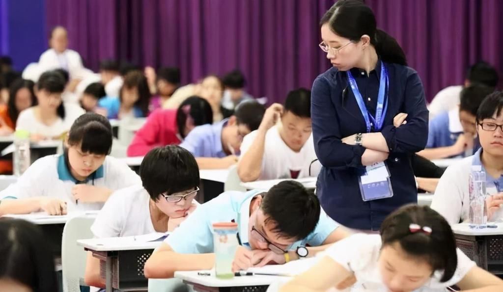 学姐|大学英语四六级如何复习？学姐：从6个方面入手，让你一次稳过