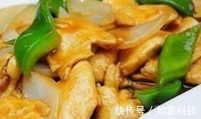 鸡肉|女性不想老的快，此菜每天吃两口，皮肤嫩白，延缓皱纹生长！