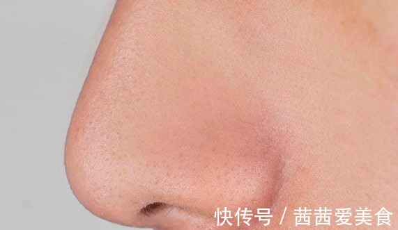 鼻毛|男性的鼻毛“窜”出来,是何原因?鼻毛旺盛意味着什么?能拔吗?