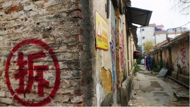 爸妈|“你爸妈拆迁有1500万,拿1300万给我弟咋了”:扶弟魔终成炮灰