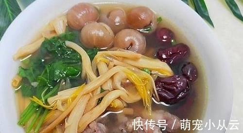 自然|失眠就怕这碗汤,隔2天就喝一碗,一觉睡到自然醒,真舒服啊!