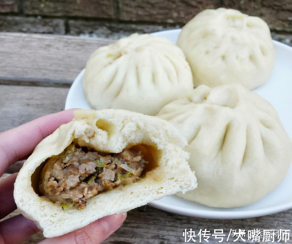 多汁|包包子饺子，调肉馅要3用2不用，出锅鲜嫩多汁不柴不腥，越吃越香