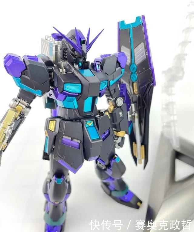 配色|这个配色估计又要被“讨论”了,rg牛改特殊配色