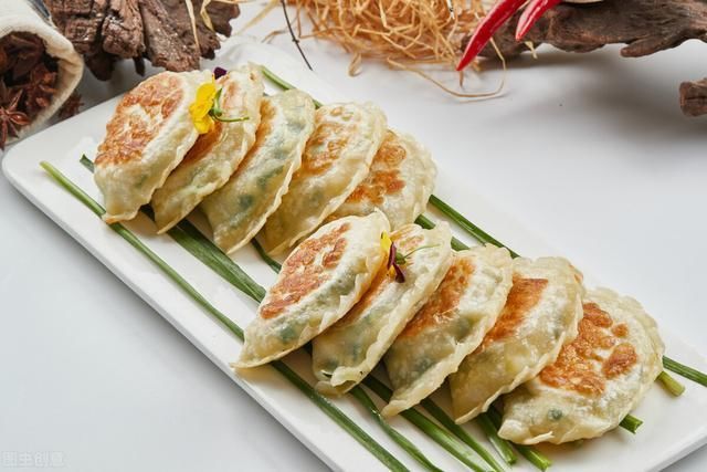 外酥|马齿苋还是这个做法好吃，外酥里嫩，酸爽多汁，比包饺子香多了