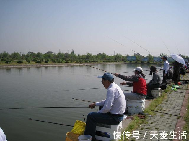 我妈|大爷自制钓鱼窝料,成本低,每次都比别人钓的多,无私分享给大家