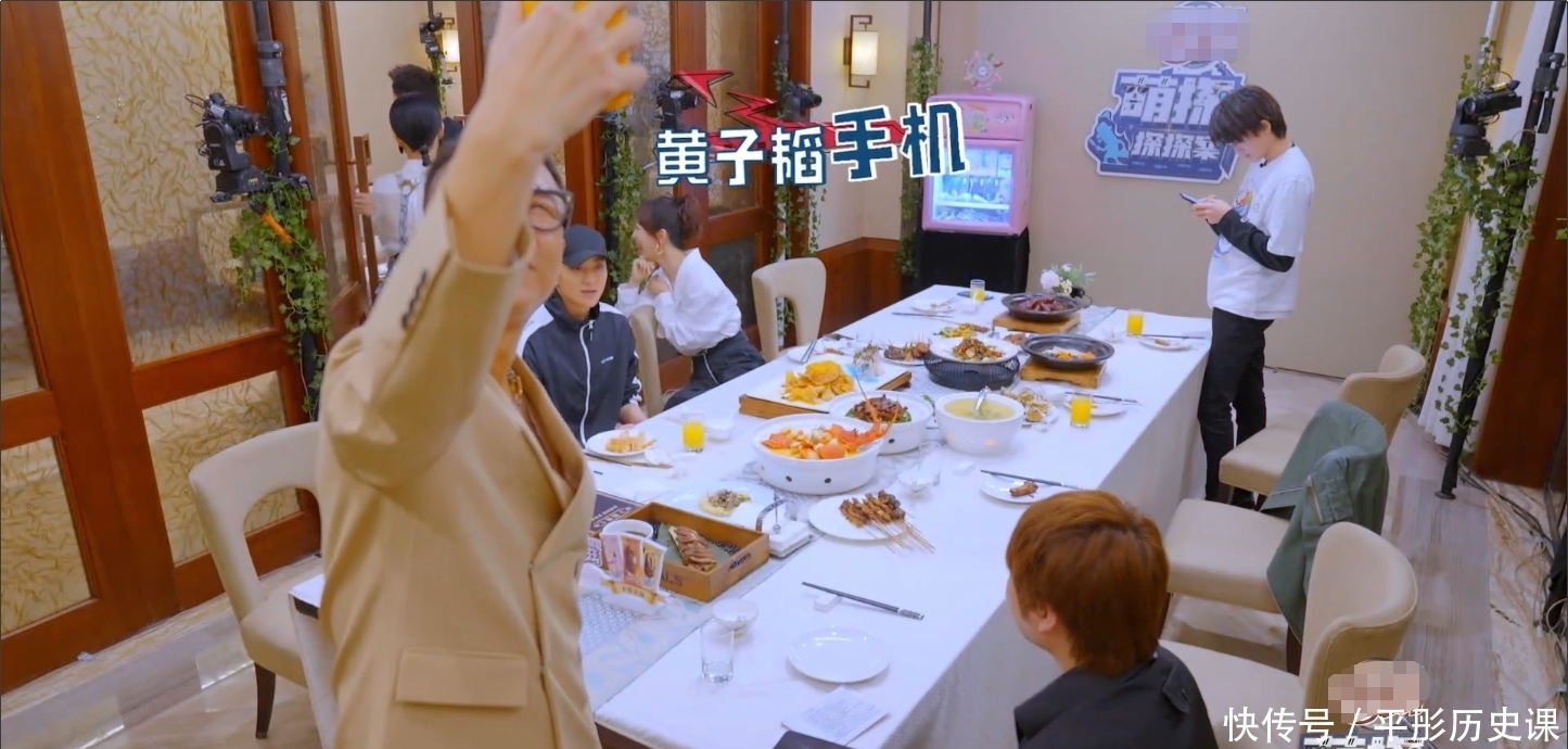 那英 一档大牌云集的综艺,却被导演玩成了低智班,孙红雷杨紫被坑惨了