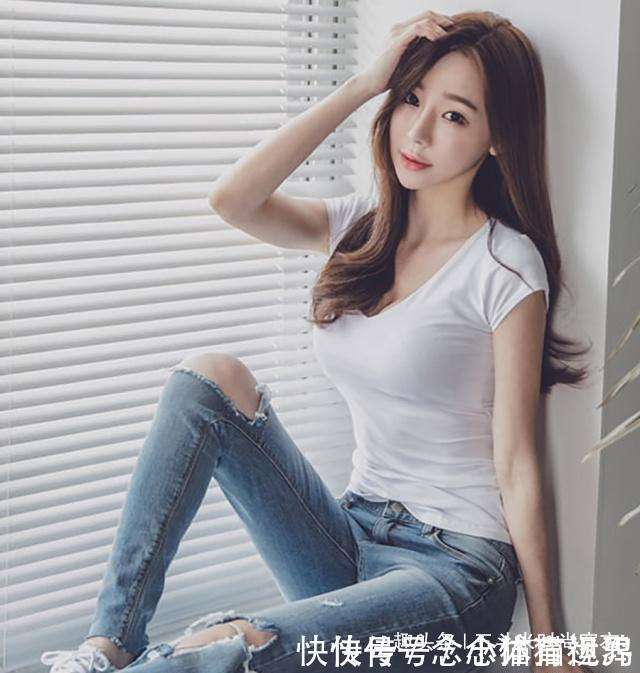 搭配|牛仔裤搭配出甜美时尚感，塑造迷人身材，时刻展现女神的魅力！