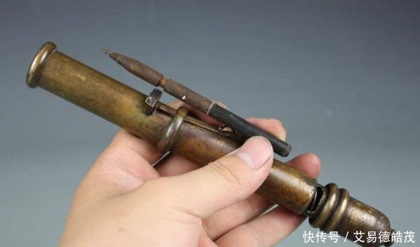 暗器|史上最狠毒的4大奇门暗器，图3曾暗算过吕布。