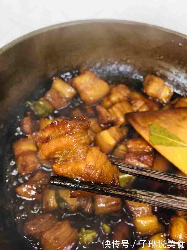 猪肉炖不好，因为你只注意焯水，想要猪肉软烂香嫩，秘诀在这里！