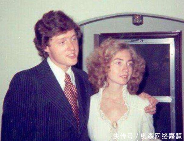 希拉里|希拉里婚纱照好惊艳!28岁出嫁笑靥如花,铁娘子也曾柔情似水