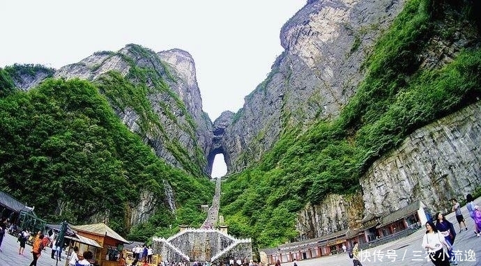 中年|湖南8个景区排行榜 百龙天梯 张家界玻璃桥上榜