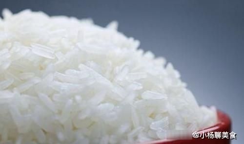孩子|米饭可不能直接加水下锅煮,额外加上这2步,米饭更香,孩子爱吃