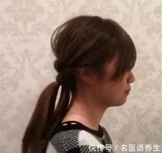 中分 不管女人年龄有多大,都要远离这4种发型,看着显老还不上档次!