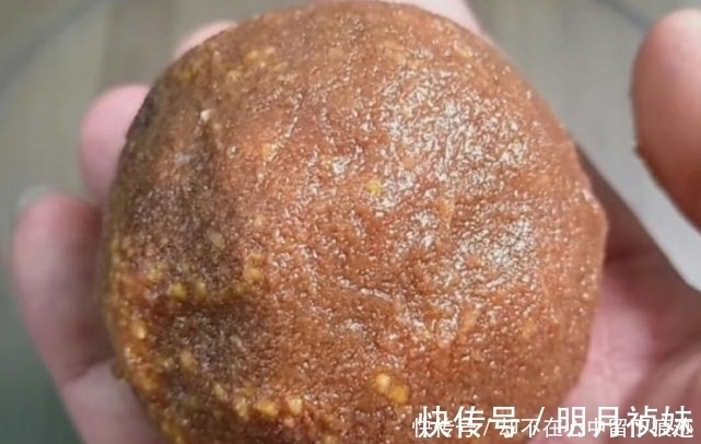 野钓要想有好的渔获，鱼饵最好是手工制作的，分享一点我的经验