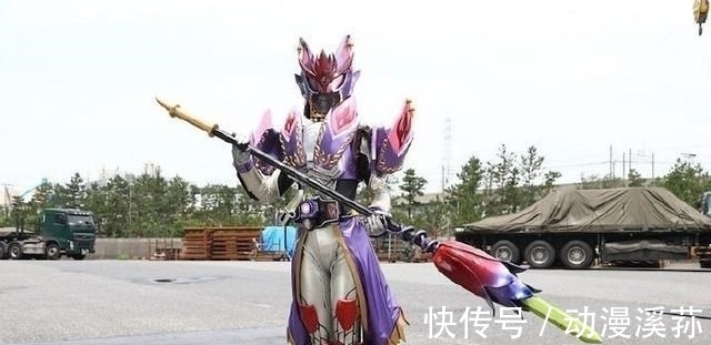 假面骑士铠武|假面骑士铠武外传:造型和武器透露着贫穷的气息,省省一个亿系列