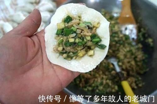 饺子|拌饺子馅最不能放这调料，难怪饺子不鲜没香味，年夜饭用的上！