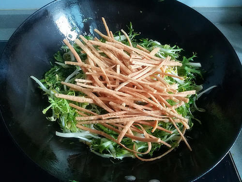 感冒最怕这菜，隔三差五吃2次，开胃促消化，杀菌抗感冒！