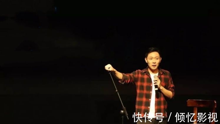 脫口秀界的一匹黑馬？嚴值高實力不容小覷