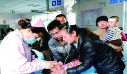 后脑勺|8岁男孩被妈妈打进医院,孩子的“生命线”,父母再生气也不能打