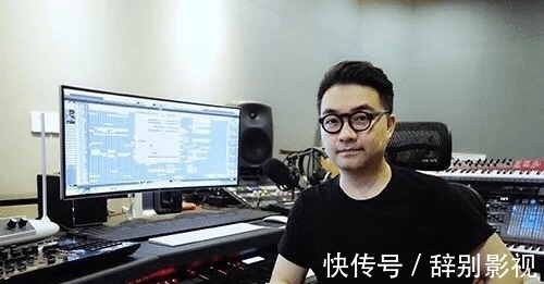 遜色|霍尊拋棄“糟糠”陳露，竟意外扯出另一大瓜，一點(diǎn)不比霍尊遜色