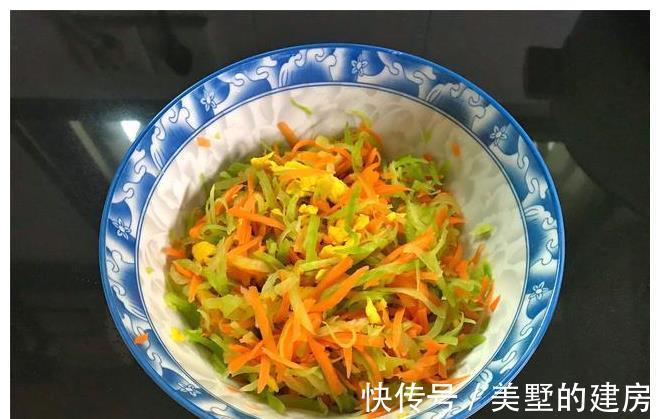 冬天|冬天早餐吃它最省事儿,不用发面,皮薄馅大,一口一个,孩子最爱