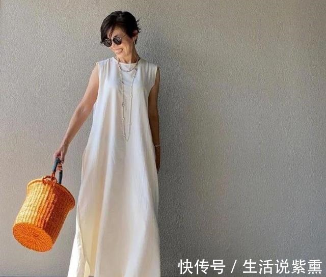 lily 五六十岁的女人,穿搭不要太浮夸,学学这位老年博主,减龄又大气!