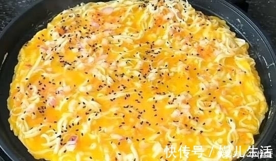 全家|不用和面不用揉面,筷子搅一搅,10分钟搞定全家人早餐,超好吃